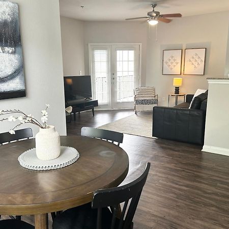 Hidden Gem At Med Center 2Br & 2Ba Apartment Houston Ngoại thất bức ảnh