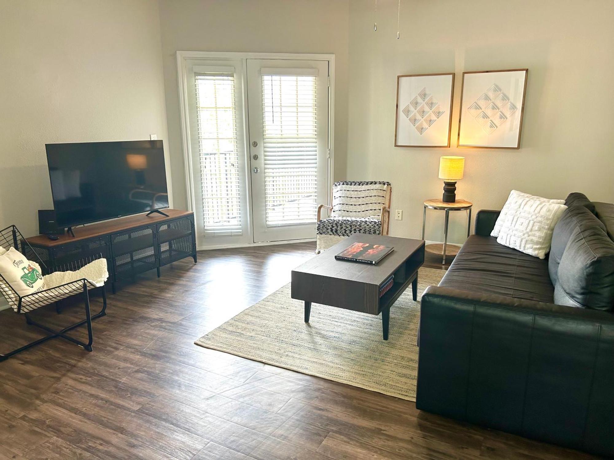 Hidden Gem At Med Center 2Br & 2Ba Apartment Houston Ngoại thất bức ảnh