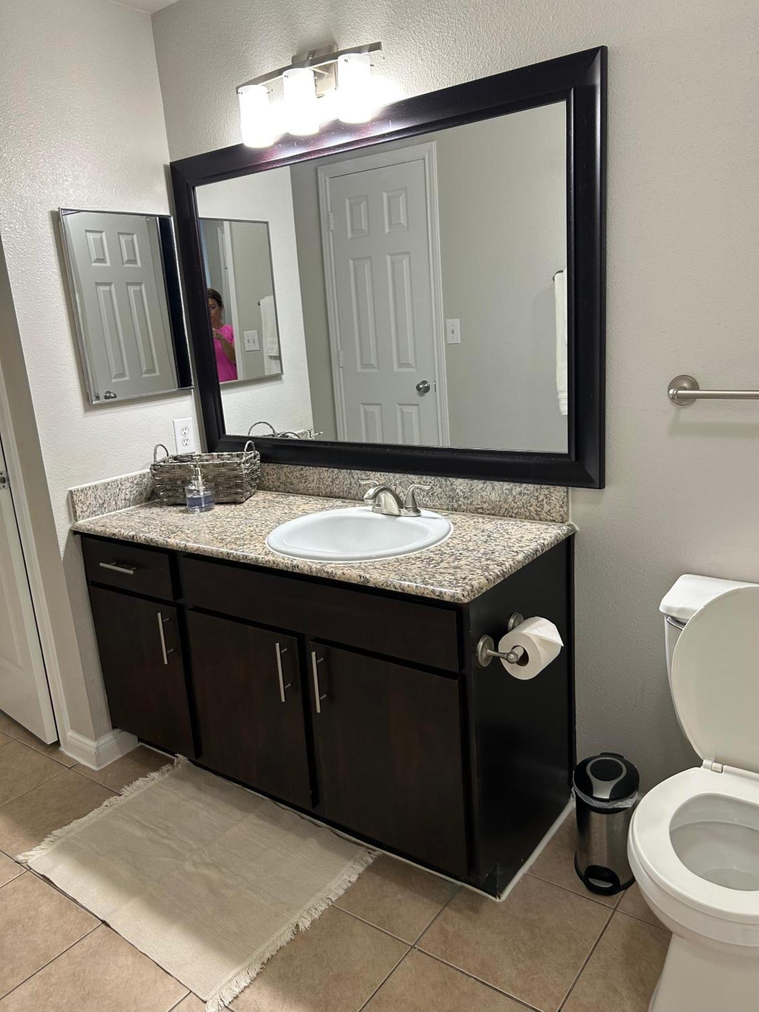 Hidden Gem At Med Center 2Br & 2Ba Apartment Houston Ngoại thất bức ảnh